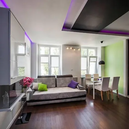 Delux14 -